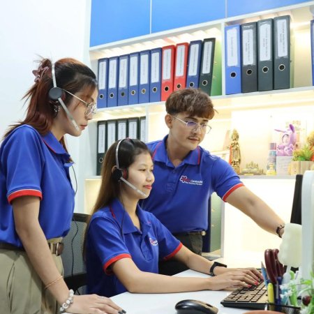 ការបណ្តុះបណ្តាលផ្នែកទំនាក់ទំនងលក់រាយ និងបដិសណ្ឋារកិច្ច កម្ពុជា